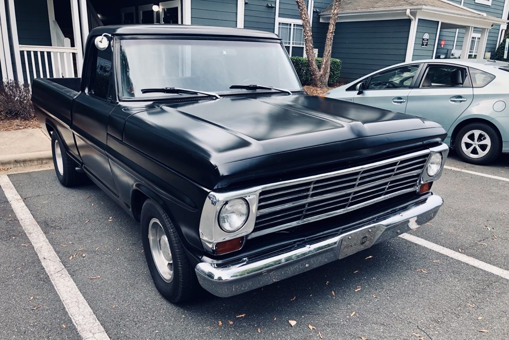 F100 Shortbed V8 Truck 1969